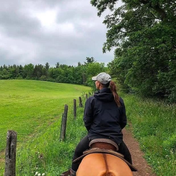 Group trail riding
